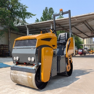 座驾式压路机ST1200